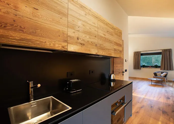 Valgrisa Mountain 1 *